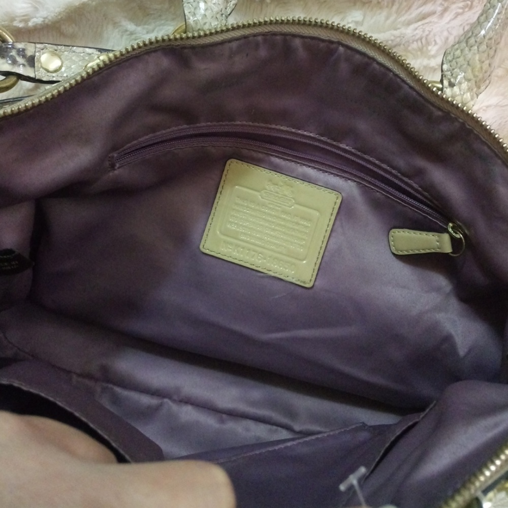 Coach Bundle - Picture 7 of 8